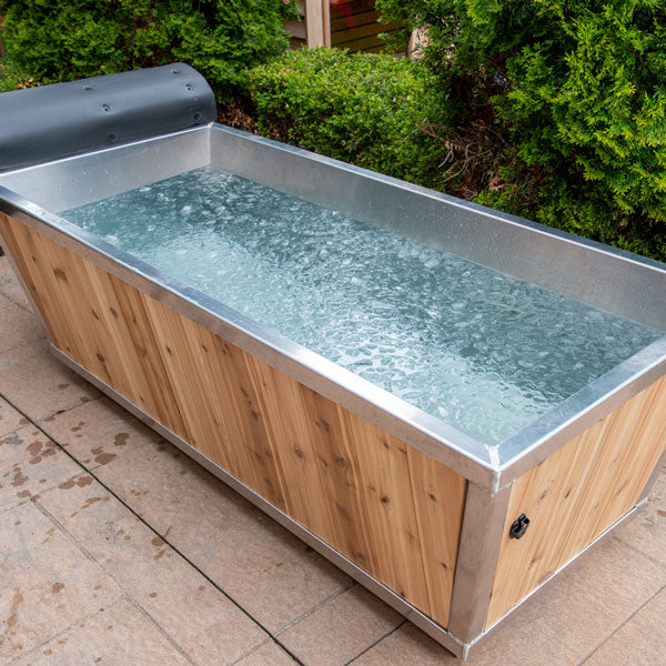 Polar Plunge Tub I Dundalk Leisurecraft
